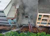 El edificio Multicomercio sufrió un grave incendio.