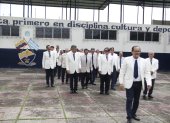 Los bachilleres de la promoción 50 del colegio Aguirre Abad volvieron a recorrer las instalaciones de su institución.