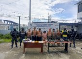 La intervención se realizó por vía marítima y culminó con la aprehensión de siete adultos y un adolescente