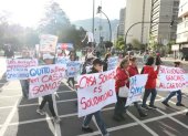 Cientos de personas que forman parte de las Casas Somos marcharon hacia la Corte Constitucional.