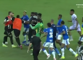 Pelea entre jugadores de Cruzeiro y Atlético Mineiro dejó 23 expulsados en la final del Estadual Mineiro.