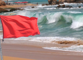 El Inocar informó que las costas continental e insular del país presentan mar agitado por oleaje de alta energía.