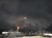 El fenómeno se produjo tras ataques a refinerías y depósitos de petróleo que liberaron grandes cantidades de hidrocarburos tóxicos en la atmósfera.