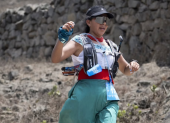 Yanna Guillín representa a Ecuador en competencias internacionales de resistencia