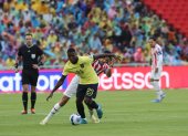 El pasado 9 de septiembre, Moisés Caicedo (d) fue expulsado en el partido entre Ecuador y Argentina, por la fecha final de las eliminatorias al Mundial 2026.