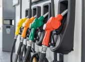 Los precios de la gasolina Extra, Ecopaís, Súper y diésel cambian en Ecuador desde el 12 de marzo de 2026.