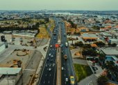 La avenida León Febres Cordero es la principal arteria de La Aurora