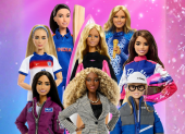 Barbie presentó ocho muñecas inspiradas en mujeres exitosas por el Día Internacional de la Mujer.