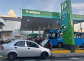 El precio de los combustibles en Ecuador se actualiza de manera mensual.