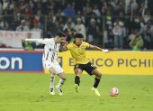 Albos y toreros se enfrentan en el estadio Rodrigo Paz Delgado por la LigaPro.