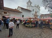 Visitantes de diversas partes del país llegaron a Cuenca durante el primer día del feriado de Semana Santa.