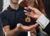 El Biess comunicó que el programa Credicasa, destinado a la adquisición de vivienda, amplía sus plazos de pago hasta 30 años.