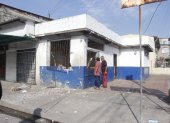 En esta UPC abandonada, en las calles 27 y Cuenca, se registró el ataque con explosivos. Ocurrió en el distrito Portete, en el suroeste de Guayaquil.