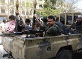 Rebeldes hutíes de Yemen afirmaron haber llevado a cabo ataques conjuntos contra objetivos israelíes en coordinación con la Guardia Revolucionaria de Irán.