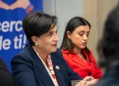 Gabriela Sommerfeld afirmó que Ecuador defenderá su soberanía ante Colombia y priorizará la seguridad fronteriza.