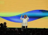 Jaime Nebot, exalcalde de Guayaquil, llegó a su cita en el Centro de Convenciones, ubicado en el norte de la ciudad, donde sus invitados lo esperaban.
