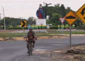 Carretera. Los ejes viales también forman parte de la zona que ha sido atacada por las bandas criminales que operan en Santa Lucía.