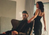 La película de suspense erótico '365 días' (2020) está basada en la primera novela de una trilogía de Blanka Lipińska.