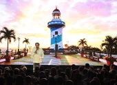 Jaime Nebot reapareció en el escenario político durante una conferencia en Guayaquil, en la que buscó reposicionar su liderazgo de cara a los comicios seccionales.