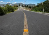 Quito refuerza obras rurales con más presupuesto, pero advierte que reformas al COOTAD podrían limitar la inversión directa parroquial.