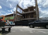 Situación. Construcción en Tumbaco colapsó evidenciando falta de plan de seguridad y alta concentración de obras sin permisos.