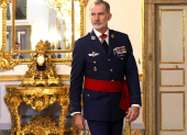 Al rey Felipe VI se lo ha vinculado con hombres, entre ellos artistas como Miguel Bosé