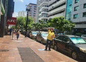 Las altas temperaturas incrementan casos de deshidratación, enfermedades en la piel y complicaciones en personas con condiciones médicas preexistentes.