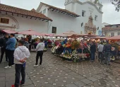 Visitantes de diversas partes del país llegan a Cuenca en los feriados.