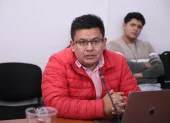 Luis Fernando Molina, asambleísta de la Revolución Ciudadana, denunció presuntas irregularidades en el concurso para fiscal general.