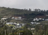 Uno de los principales problemas en el volcán Ilaló es el avance de las construcciones, incluso en una zona protegida.