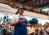 Emprendedores en el lanzamiento oficial de la plataforma Ecuayape.