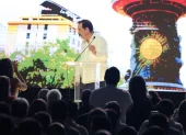 El exalcalde Jaime Nebot reapareció el 11 de abril de 2026 para brindar una conferencia sobre coyuntura nacional.