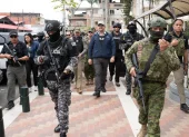 Ecuador amplía toque de queda en 2026, según John Reimberg, para atacar economías criminales en Pichincha.