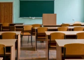 Cronograma educativo incluye feriados distribuidos durante el año lectivo.