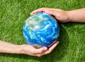 En 2009, la ONU lo reconoció oficialmente como el Día Internacional de la Madre Tierra.