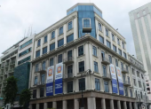 Edificio de la prefectura del Guayas.