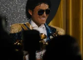 La actuación de Jaafar Jackson, sobrino de Michael Jackson en la vida real, ha llamado la atención.