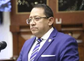 El contralor, Mauricio Torres, es aliado de los funcionarios públicos que no quieren exponer el incremento sospechoso de su patrimonio.