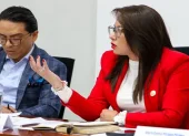 La ministra de Gobierno, Nataly Morillo, descartó salvoconductos y corredores para exportadores durante el toque de queda.