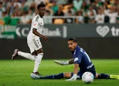 Real Madrid empató 1-1 como visitante contra Real Betis y se distancia de la punta de LaLiga.