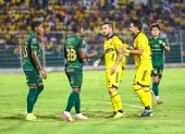 Darío Benedetto en un pasaje del partido ante Orense, el Pipa hizo el gol de Barcelona SC.