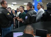El presidente Daniel Noboa participó en los allanamientos a las oficinas de CNEL.