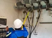 Un intento de hurto de los cables de medio voltaje causó un apagón, según la EEQ.