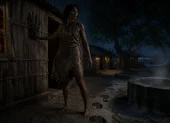La figura de “La Mujer Grandota” acecha la noche en una recreación visual de la leyenda de Santa Elena.