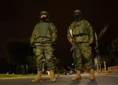 Ecuador activa el toque de queda nocturno desde las 23:00 del 3 de mayo de 2026.