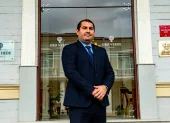 Daniel Villafuerte es gerente del Hotel del Parque. Es ingeniero en administración hotelera y turística.