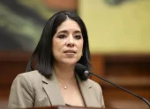 Mónica Luzárraga durante una intervención pública