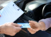 La licencia es un requisito obligatorio para conducir en Ecuador