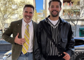 Roberto Manrique y su pareja, Rafael de la Fuente, quien también es actor.