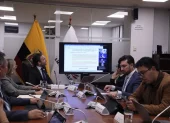 La Comisión de Salud modificó solamente un artículo para buscar os votos en el Pleno.